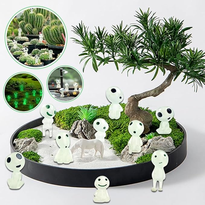 Glowing Mini Alien Figurines thumbnail